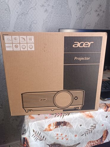 видео проектор: Продается проэктор Acer X118HP DLP
модель DSV 1844