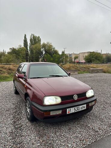 талас авто гольф: Volkswagen Golf: 1994 г., 1.8 л, Механика, Бензин, Седан