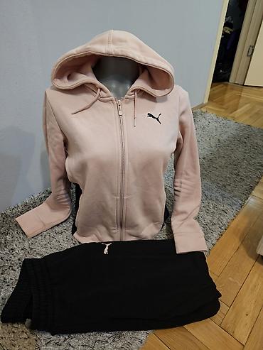 puma patike zenske buzz: Puma ženski trenerka set M vel - Gornji deo: roze dukserica sa — 1