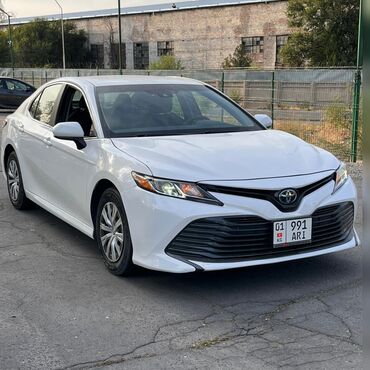 камри 75 гибрид: Toyota Camry: 2018 г., 2.5 л, Вариатор, Гибрид, Седан