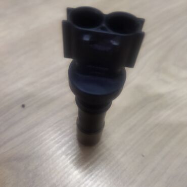 Датчики, сенсоры, предохранители: Датчик коленвала Toyota Б/у — 6