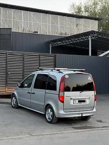 вента чехол: Mercedes-Benz Vaneo: 2003 г., 1.6 л, Автомат, Бензин, Минивэн — 5