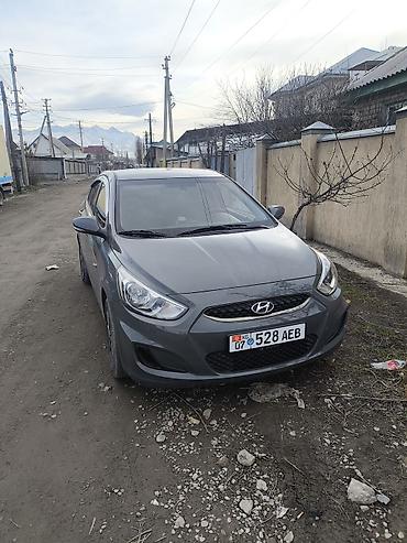 дешёвый машины: Hyundai Accent: 2019 г., 1.4 л, Автомат, Бензин, Седан — 10