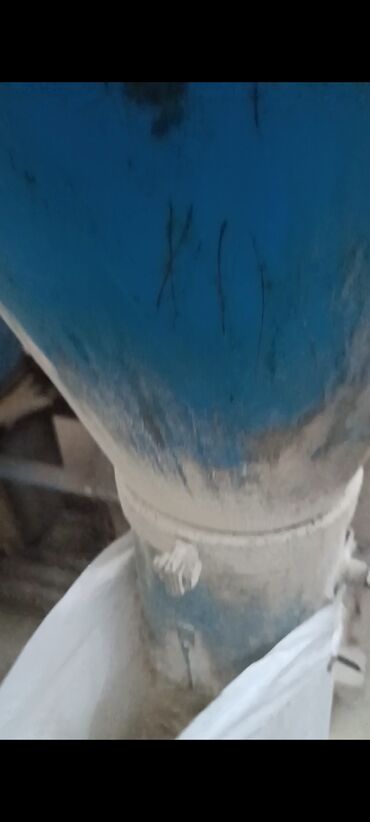 Yem üyüdən aparatlar: Məhsul: Mobil yem üyüdüb‑qarışdırma qurğusu (dane və yem üçün) — 9