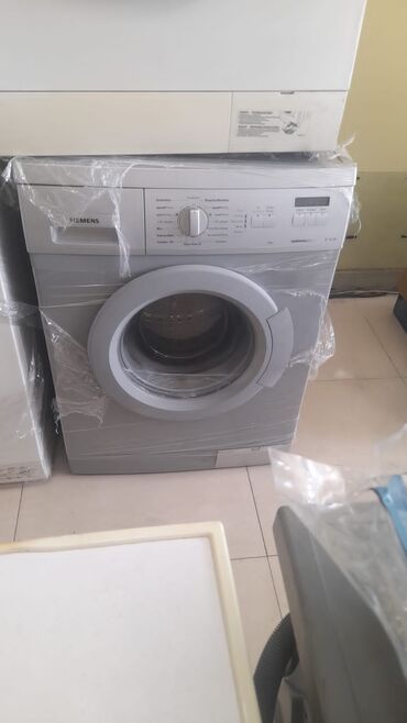 Paltaryuyan maşınlar: Siemens önyükləmə paltaryuyan maşın - Rəng: gümüş/boz korpus, iri
