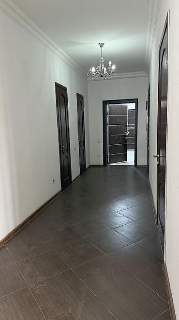 Продажа квартир: 3 комнаты, 97 м², ЗАГС/Цирк Элитка, 4 этаж at lalafo.kg — 13 Продажа квартир: 3 комнаты, 97 м², ЗАГС/Цирк Элитка, 4 этаж — 13