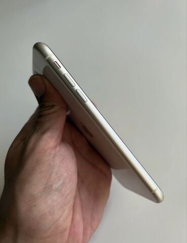 Apple iPhone: IPhone 11, 128 GB, Ağ, Face ID — 5