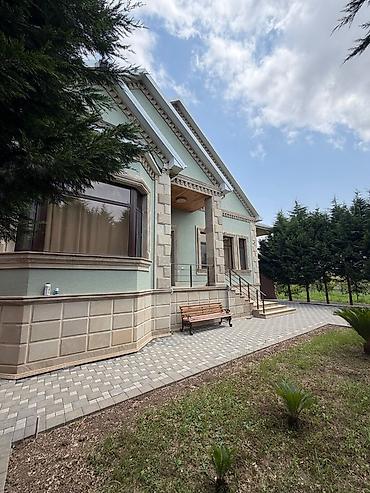 ev satdiq: 4 otaqlı, 1 kv. m, Yeni təmirli — 2