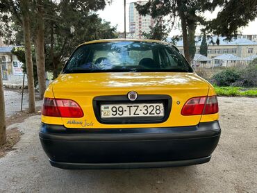 Fiat: Fiat Albea: 1.4 l | 2011 il 450000 km Sedan — 3