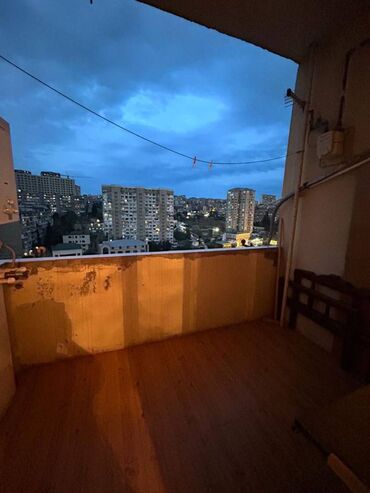 Uzunmüddətli kirayə mənzillər: Xətai Rayonu Həzi Aslanov Metrosu 2 otaq. Mərtəbə - 17/13 Otaq sayı — 7