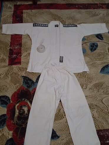 bmw 3 серия 320is mt: Salam tecili satılır orginaldır az istifadə olunub yenidir 15-yaşdan at lalafo.az bmw 3 серия 320is mt: Salam tecili satılır orginaldır az istifadə olunub yenidir 15-yaşdan