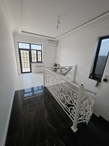 Uzunmüddətli kirayə evlər: 200 kv. m, 5 otaqlı, İnternet, Telefon, Qaz -da lalafo.az — 7 Uzunmüddətli kirayə evlər: 200 kv. m, 5 otaqlı, İnternet, Telefon, Qaz — 7