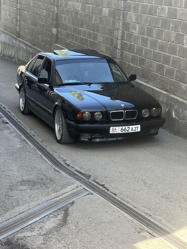 BMW: BMW 5 series: 1991 г., 4 л, Механика, Бензин, Седан