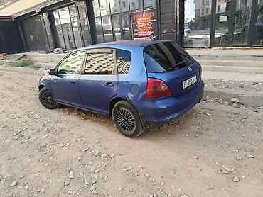 byd e2 2025: Honda Civic: 2002 г., Автомат, Бензин, Хэтчбэк — 3