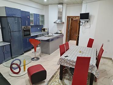 Mənzillər: 4 otaqlı, Yeni tikili, 143 kv. m — 10