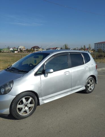 Honda: Honda Fit: 2002 г., 1.3 л, Вариатор, Бензин, Хэтчбэк