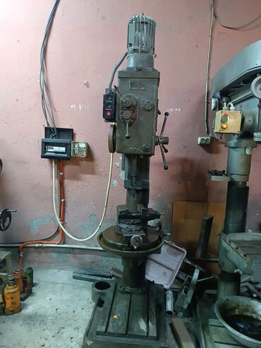 Metal dəzgahları: Torna və dəzgah avadanlıqları paketi Satışda metal emalı üçün klassik — 4