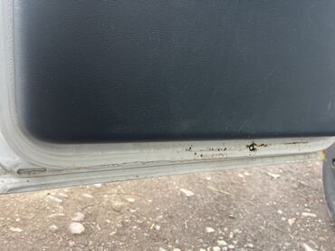 Аренда рефрижератора: Изотермический мерседес 416 сди 2.7 двигателем в идеальном сомтайания — 9