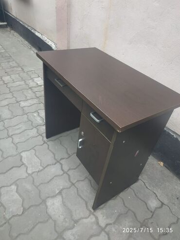 письменный: Письменный стол