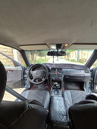 ford transit 1999: Mercedes-Benz C 200: 2 l | Sedan — 5