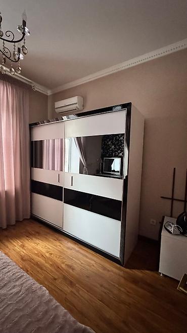 Долгосрочная аренда домов: 150 м², 4 комнаты — 12