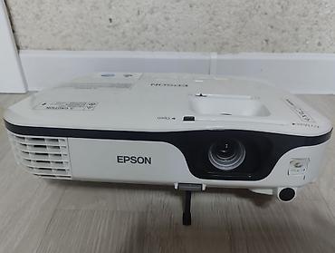 magic the gathering: Проектор Epson EB-S12 б/у в хорошем состоянии, изображение немного — 1
