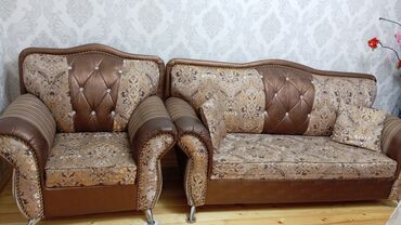 белый кожаный диван: İşlənmiş, Klassik divan, Divan, Açılmayan
