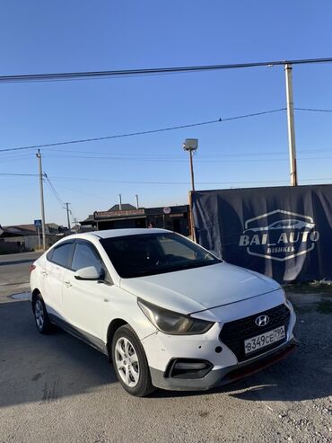 арзан машина мерс: Hyundai Solaris: 2017 г., 1.4 л, Автомат, Бензин, Седан
