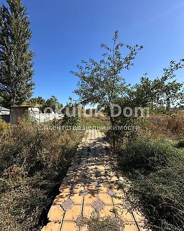 Продажа коттеджей и домов: 🏠Продается дом в с. Сокулук 🟡 Комнаты: 6 🟡 Участок: 20 соток 🟡 — 5