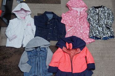 детские вещи с рождения: Детские куртки на 2-4г в хорошем состоянии. некоторые надеты пару раз