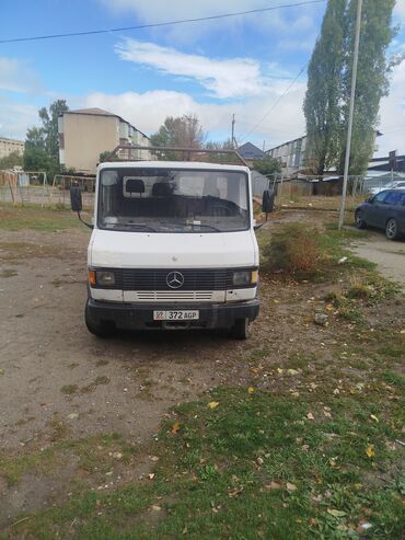 бишкек ош машина: Грузовик, Mercedes-Benz, Стандарт, 6 т, Б/у