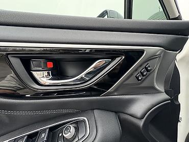 Subaru: Subaru Outback: 2021 г., 2.4 л, Вариатор, Бензин, Универсал — 9