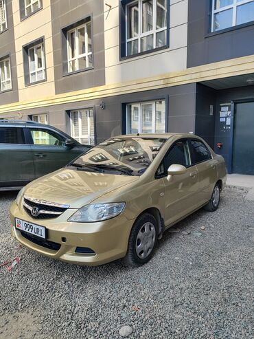 автомат машина бу: Honda : 2008 г., 1.3 л, Механика, Бензин, Седан