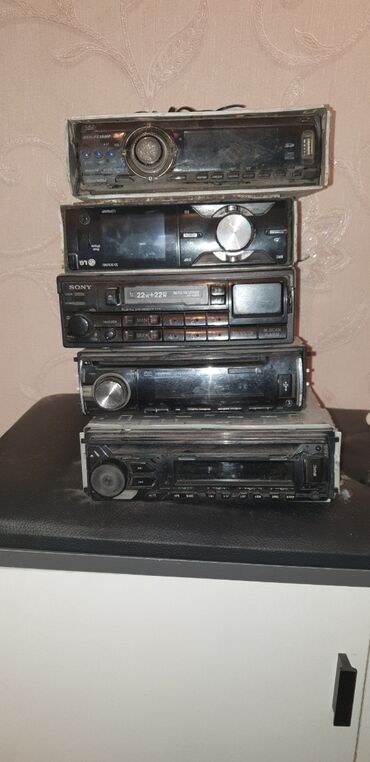 470 lx: Б/у, 1-DIN, 1 ", Без системы