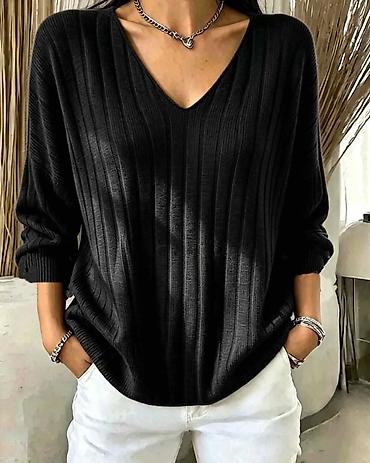 pull: Bluzica
Cena 2200 
Od s do 2xl
Vel.17 — 10