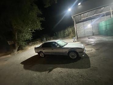 aion a60: BMW 5 series: 1983 г., 2.5 л, Механика, Бензин, Седан — 4