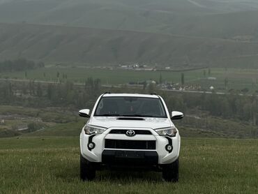Toyota: Toyota 4Runner: 2018 г., 4 л, Бензин