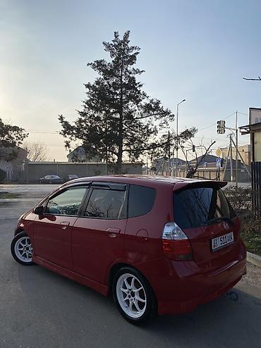 Honda: Honda Fit: 2003 г., 1.5 л, Вариатор, Бензин, Хэтчбэк at lalafo.kg — 3 Honda: Honda Fit: 2003 г., 1.5 л, Вариатор, Бензин, Хэтчбэк — 3