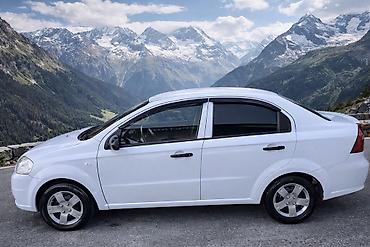 vaz 2107 kreditle: Chevrolet Aveo: 1.2 l | 2011 il Sedan — 1