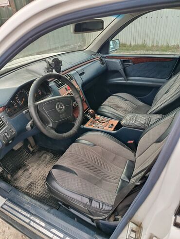 покрышки для мотоцикла: Mercedes-Benz E-Class: 1998 г., 2 л, Автомат, Бензин, Седан