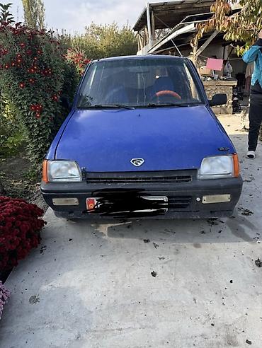 кадамжой: Daewoo Tico: 1997 г., Кол менен иштөөчү, Бензин, Хетчбек — 1