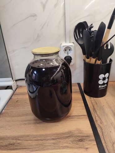 оборудование для газирования напитков: Домашний барбарисовый компот в стеклянной банке 3 л. - Объем: около 3