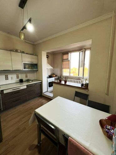 дом на расрочку: 2 бөлмө, 62 кв. м, 106-серия, 8 кабат, Косметикалык ремонт