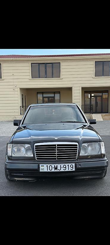 Mercedes-Benz: Mercedes-Benz W124: 2.2 l | 1994 il Sedan — 1