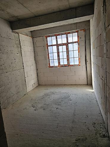 Mənzillər: 3 otaqlı, Yeni tikili, 108 kv. m — 9