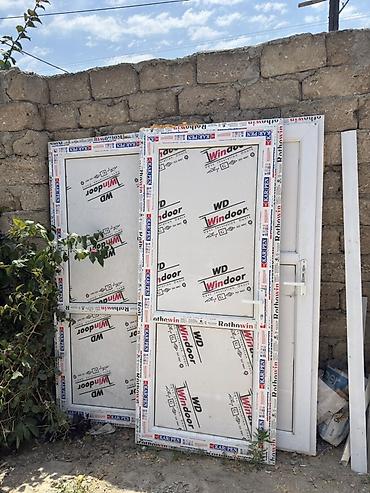 3 ədəd plastik qapı satılır.Biri 80 azn.Az işlənib.Otaq qapıları lalafo.az -da 3 ədəd plastik qapı satılır.Biri 80 azn.Az işlənib.Otaq qapıları