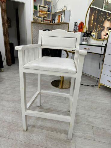 kreslo kokon: Кресло для стрижки