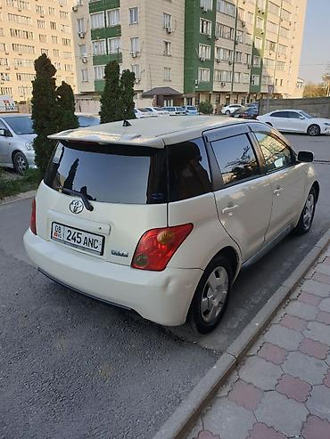 crown 2004: Toyota Ist: 2003 г., 1.3 л, Автомат, Бензин, Хэтчбэк — 4
