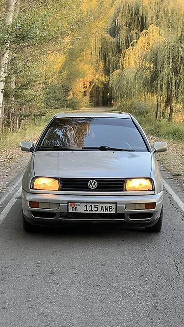 куго виш 02: Volkswagen Vento: 1993 г., 1.8 л, Механика, Бензин, Седан — 1
