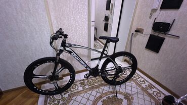 alman velosiped: Şəhər velosipedi 26", sürətlərin sayı: 8